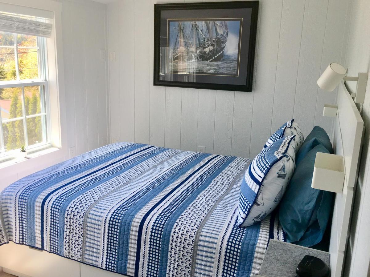 Larinda'S Landing Oceanfront Cottages Halifax Exteriör bild
