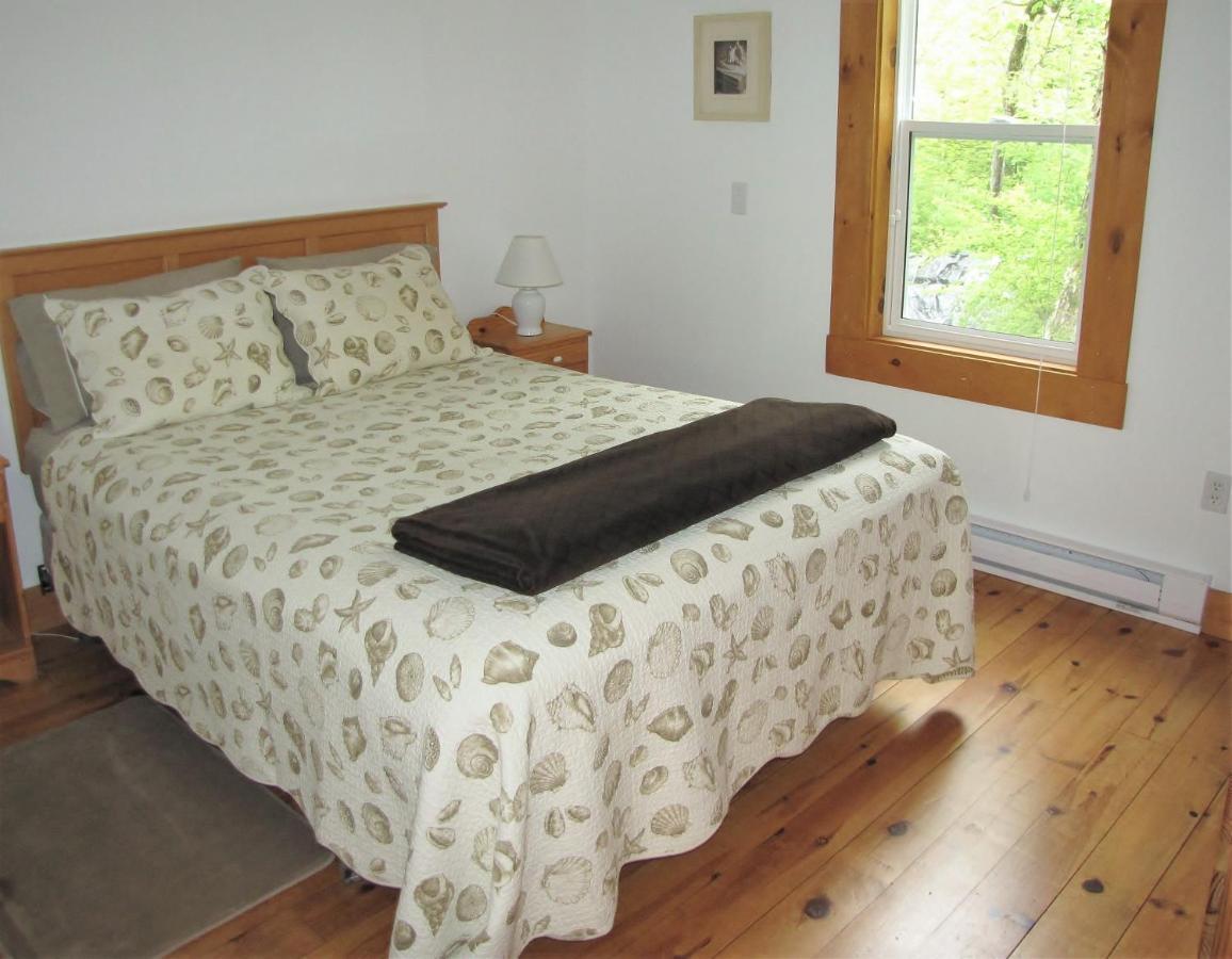Larinda'S Landing Oceanfront Cottages Halifax Exteriör bild