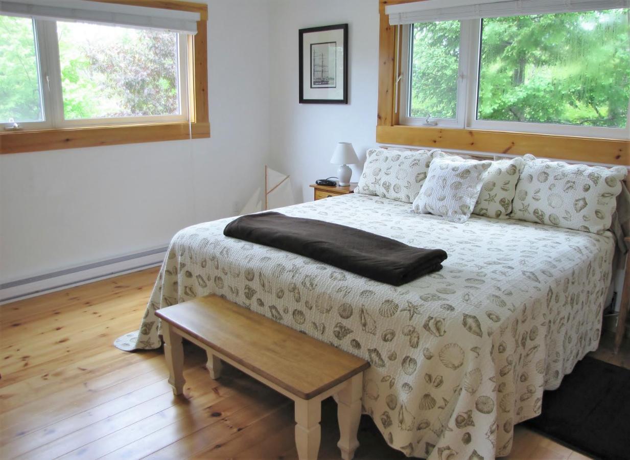 Larinda'S Landing Oceanfront Cottages Halifax Exteriör bild