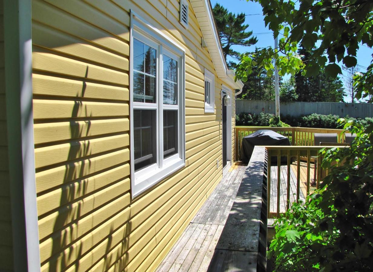 Larinda'S Landing Oceanfront Cottages Halifax Exteriör bild