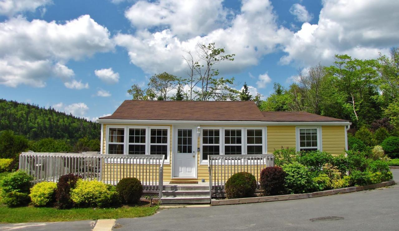 Larinda'S Landing Oceanfront Cottages Halifax Exteriör bild