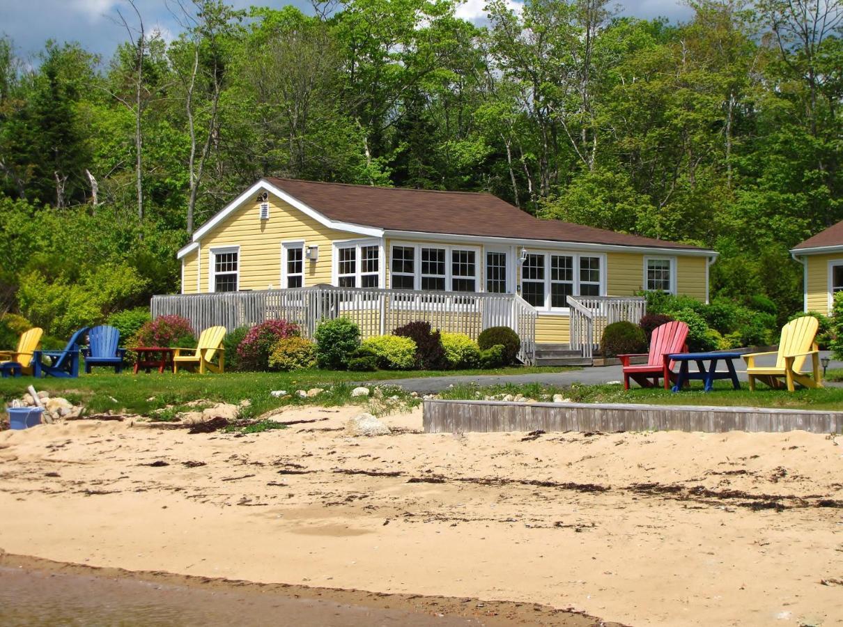 Larinda'S Landing Oceanfront Cottages Halifax Exteriör bild